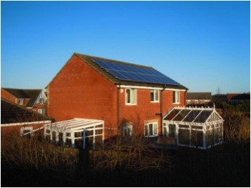 Cinco razones por las que ahora es un buen momento para instalar energía solar fotovoltaica€
€