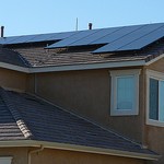 Energía solar fotovoltaica: sigue siendo una inversión atractiva€
€