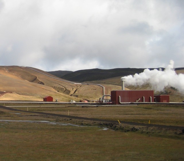 Importación de energía de Islandia: ¿un paso clave hacia una superred europea?€
€