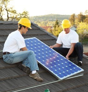 ¿Cuál es el mejor montaje para paneles solares?€
€